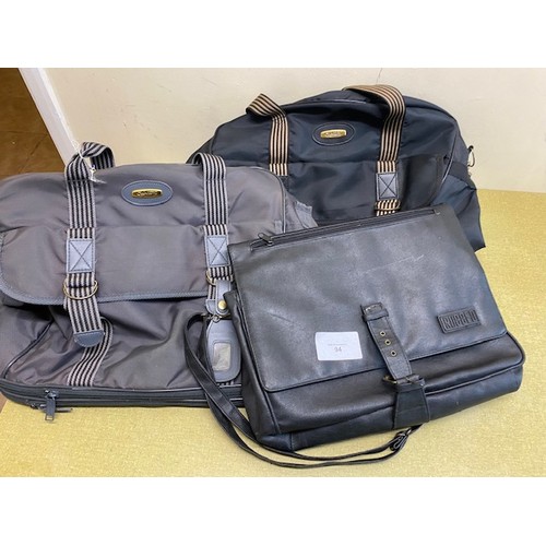 94 - 3 x travel bags - Section S3