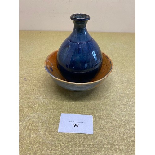 96 - Small ceramic bowl & vase - Section S10