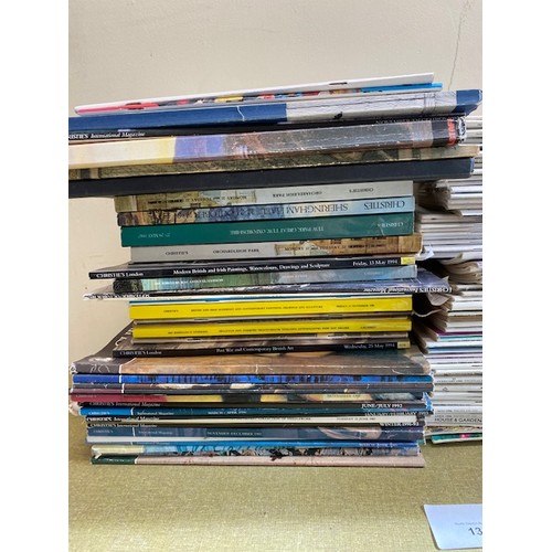 135 - Large collection of Chrisies mags/books & garden magazines- Section S4