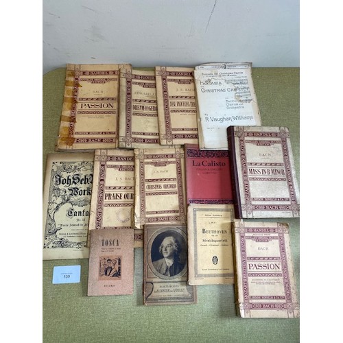 139 - Collection of vintage sheet music books - Section S4