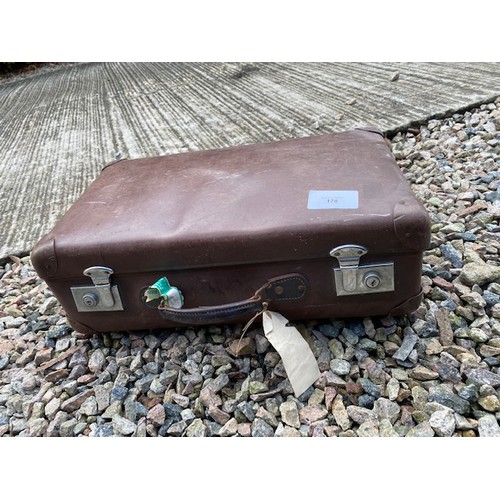 178 - Vintage Suitcase- Section S2