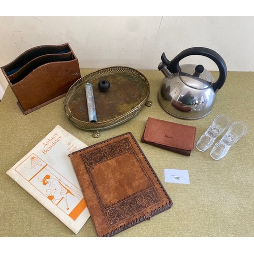 192 - Miscellaneous collection of various items - Section S7