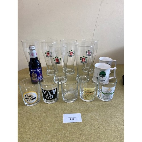 217 - Collection of Vintage whisky glasses, pint glasses 2 x commemorative mugs & Silver Jubilee - Section... 