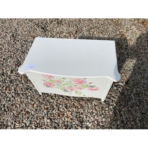 233 - Small rose patterned blanket box - Section S8