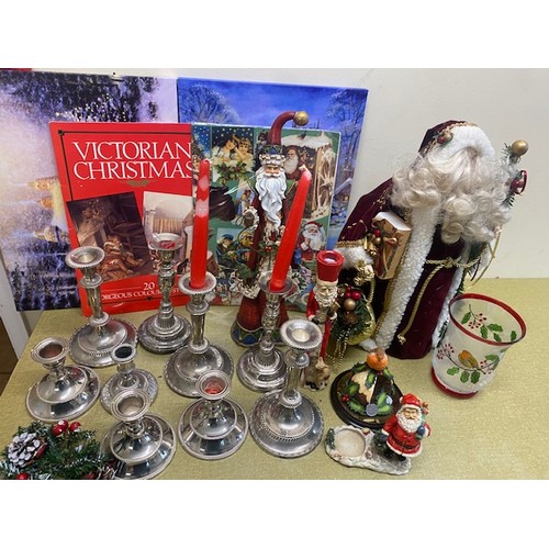 254 - Collection of Christmas decorations - Section S10