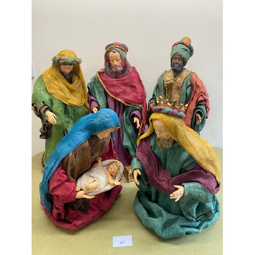 257 - Large Christmas nativity scene figures - Section S8