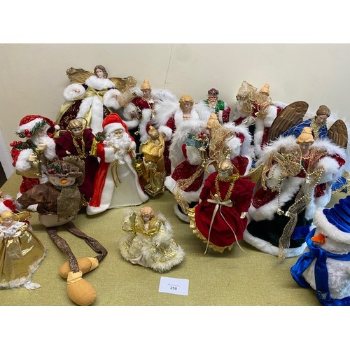 258 - Various Christmas figures - Section S12