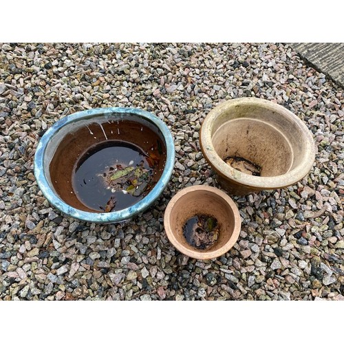 277 - 3 x Plant Pots - Section OSC