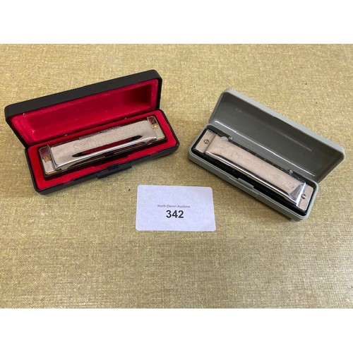 342 - 2 x Harmonicas - Section O1