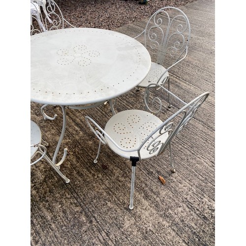 376 - Garden Table & 4 x chairs - Section BC