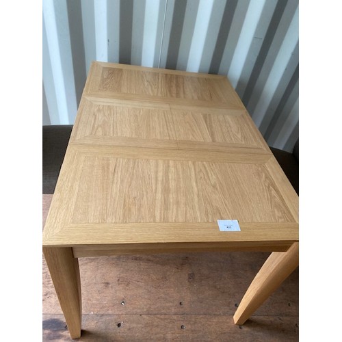 422 - Light Oak Extending table with 4 x Chairs - Section S11