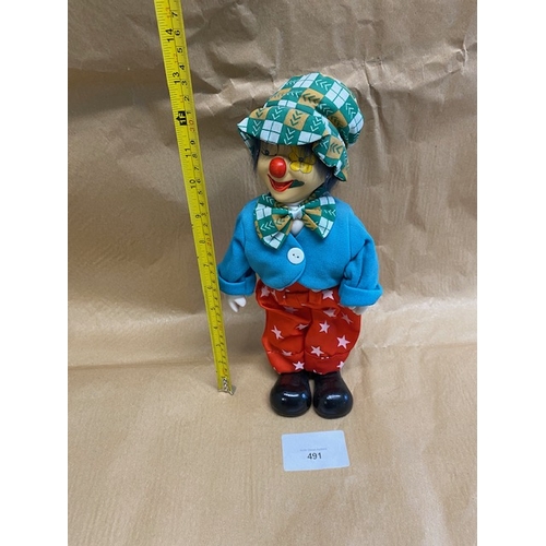 491 - Musical Clown Ornament - Section O5