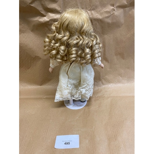 495 - Leonardo Collection Doll - Section O5