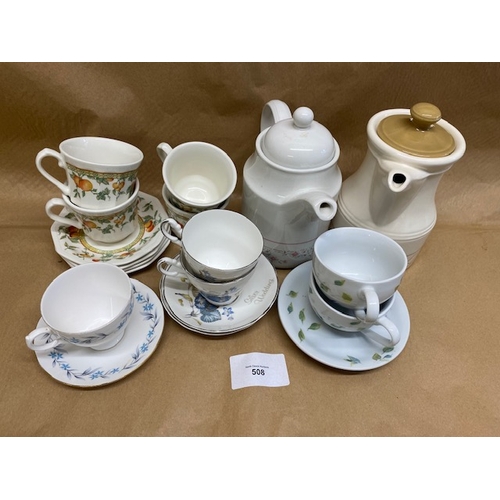 508 - Misc cups & saucers - Section O6