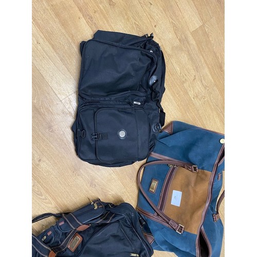 567 - 3 x Travel Bags - Section S3