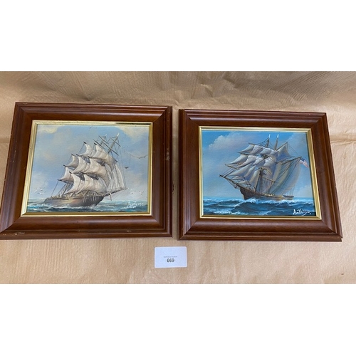 669 - 2 x small paintings of ships - Section O11