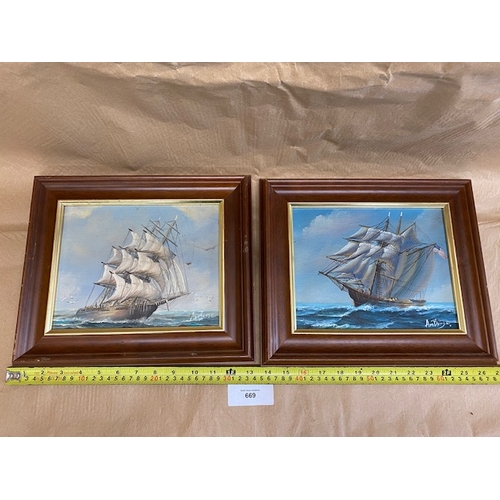 669 - 2 x small paintings of ships - Section O11