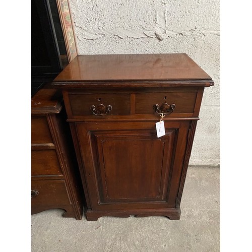 589 - Small Sideboard - Section S5