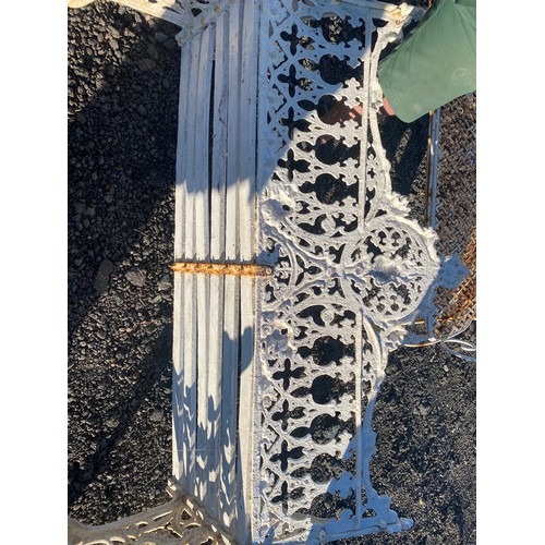 349 - Coal Brook dale Gothic pattern metal bench seat