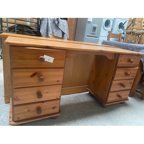 220 - Pine dressing table with 4 x drawers each side - Viewing Section S9