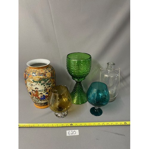 620 - 2 X Balloon Glass Vases, Large Green Goblet Vase,Glass Jug Tealight holder & Chinese Vase - Viewing ... 