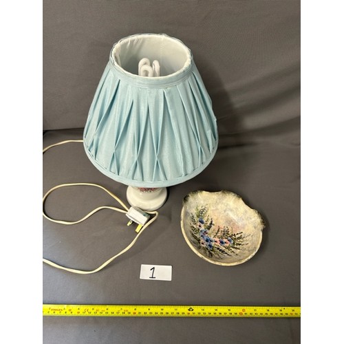 1 - Decorative ceramic bowl and Table lamp (Tested & Working) - Viewing section: O2