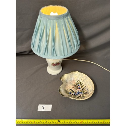 1 - Decorative ceramic bowl and Table lamp (Tested & Working) - Viewing section: O2