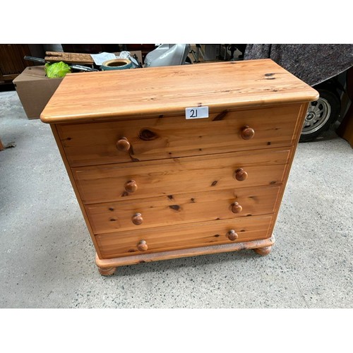 21 - Pine Drawers - Viewing section: S4