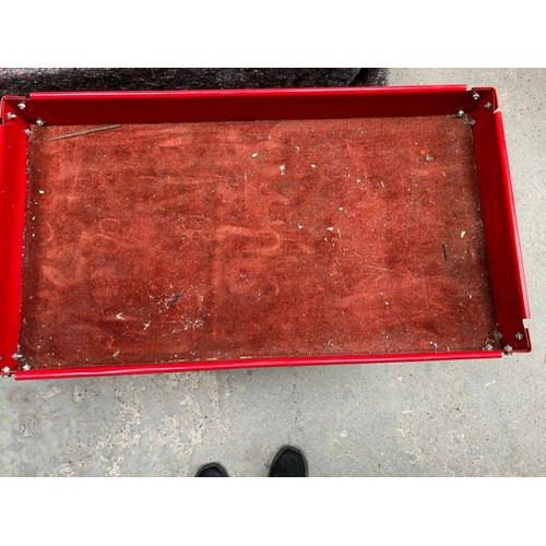 74 - Red Tool Trolly - Viewing section: S6