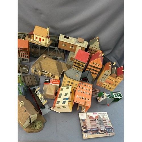 204 - Model Railway Accessories - Viewing section: O26