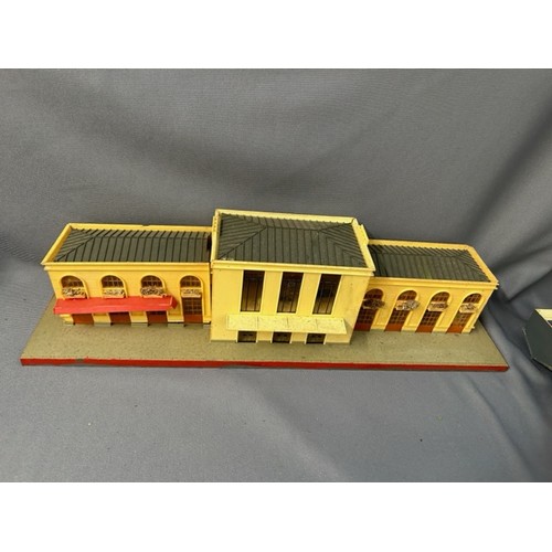 204 - Model Railway Accessories - Viewing section: O26