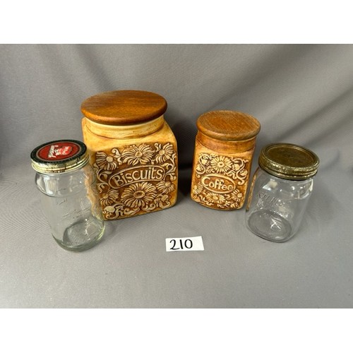 210 - 1970s Quantock Pottery Storage Jars/Kilnar Jars - Viewing section: O17