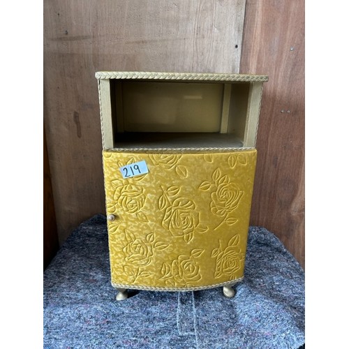 219 - Retro Gold Bedside Cabinet - Viewing section: S12