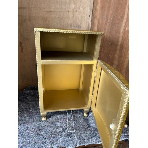 219 - Retro Gold Bedside Cabinet - Viewing section: S12