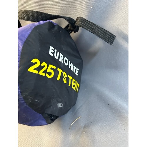 540 - Eurohike Tent 2 Berth 22STS - All poles pegs - Zips Good.  - Viewing section: O30