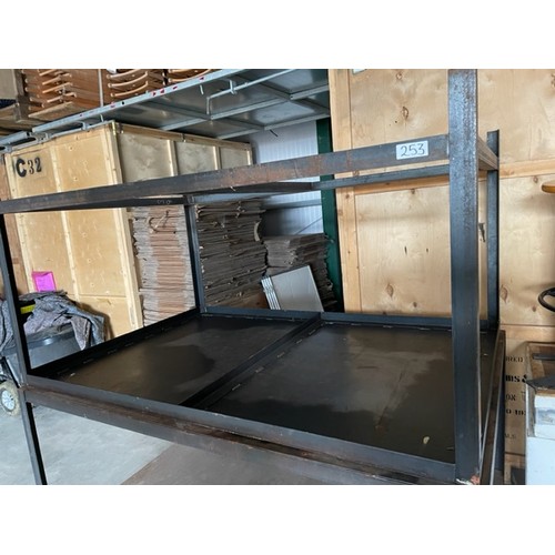 253 - Solid Steel Welding Bench  - Viewing section: Building (if you wish to view this item, please let us... 