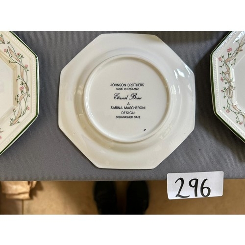 296 - Eternal Beau - Plates, Bowls, Side plates and placemats - Viewing section: O11