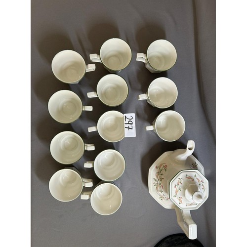 297 - Box of Eternal Beau - 12 x Cups, 12 x Saucers, 1 x Sugar bowl & 1 x Milk Jug - Viewing section: O19