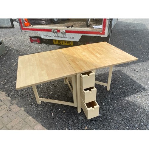 322 - Drop leaf table with built in drawers- Viewing section: S5