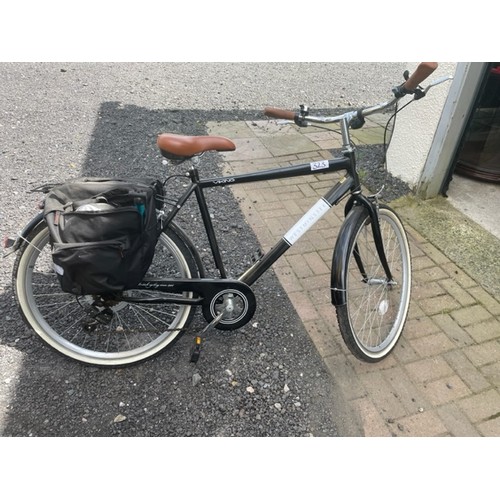 323 - Viking Westminster bike with saddlebags Helmet and pump - Viewing section: S6