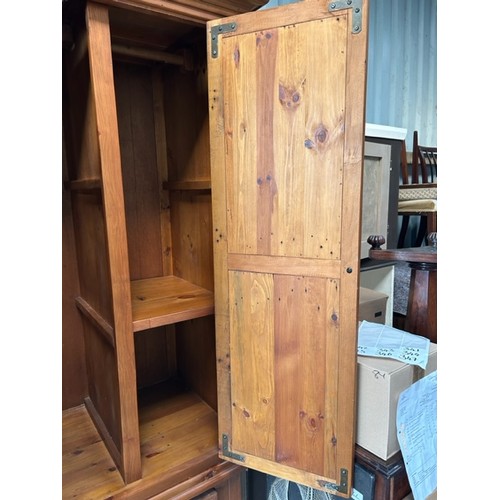 340 - Pine wardrobe with drawers - Viewing section: S1