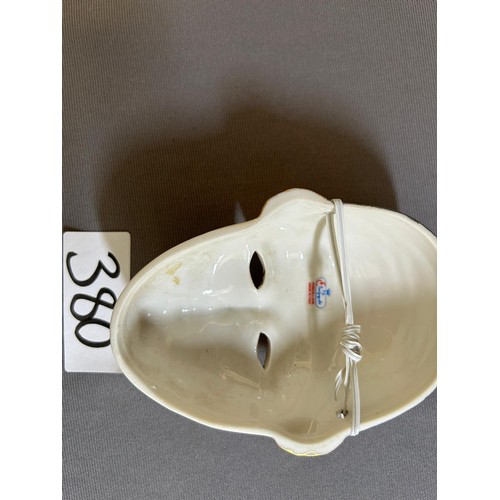 380 - Italian mask & Plaques - Viewing section: O17