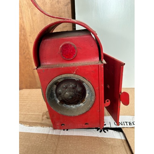 454 - Antique railway Stop signal lamp  - Viewing section: S1