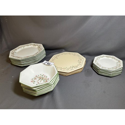 296 - Eternal Beau - Plates, Bowls, Side plates and placemats - Viewing section: O11