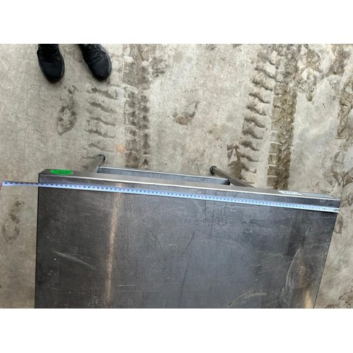 567 - Stainless Steal Kitchen Worktop - Viewing section: Building (if you wish to view this item, please l... 