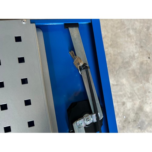 575 - Blue & Grey Keep safe Lockable Doors - Viewing section: Building (if you wish to view this item, ple... 