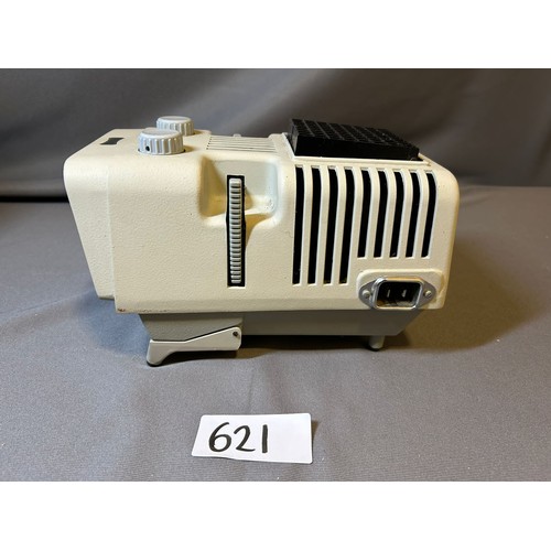 621 - Noris 500 Projector (no power cable) with brown carry case - Viewing section: O3