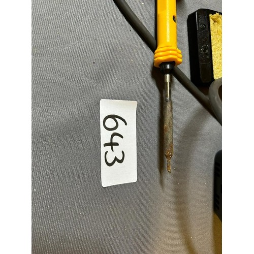 643 - Soldering Iron - Viewing section: O2