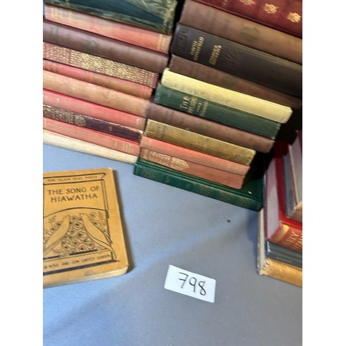 798 - Selection of vintage books  - Viewing section: O29