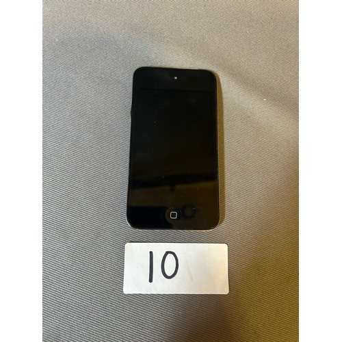 10 - Ipod touch 32GB - Has been reset to factory settings - Viewing Section: O35